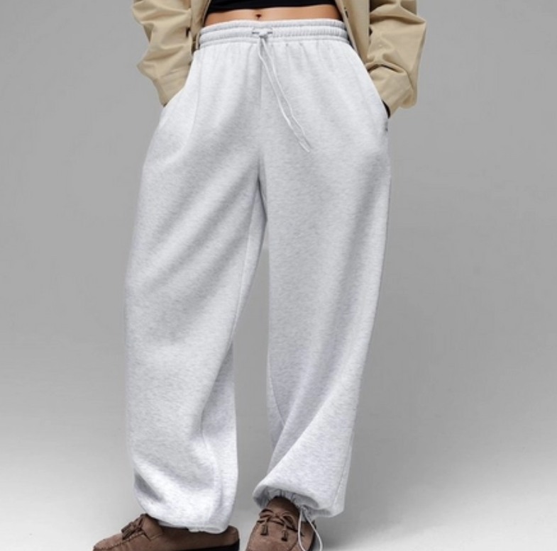 Women’s sweatpant