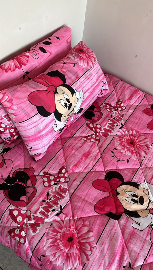 Minnie Mouse Comforter