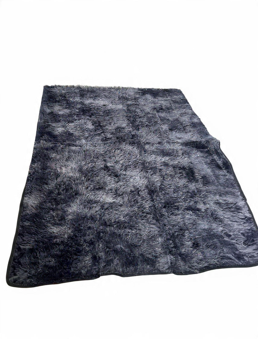 Fluffy carpet