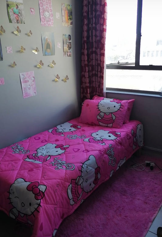 Hello kitty comforter