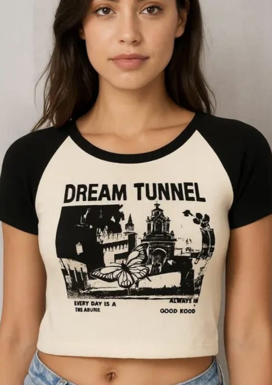 Dream Tunnel crop Tee
